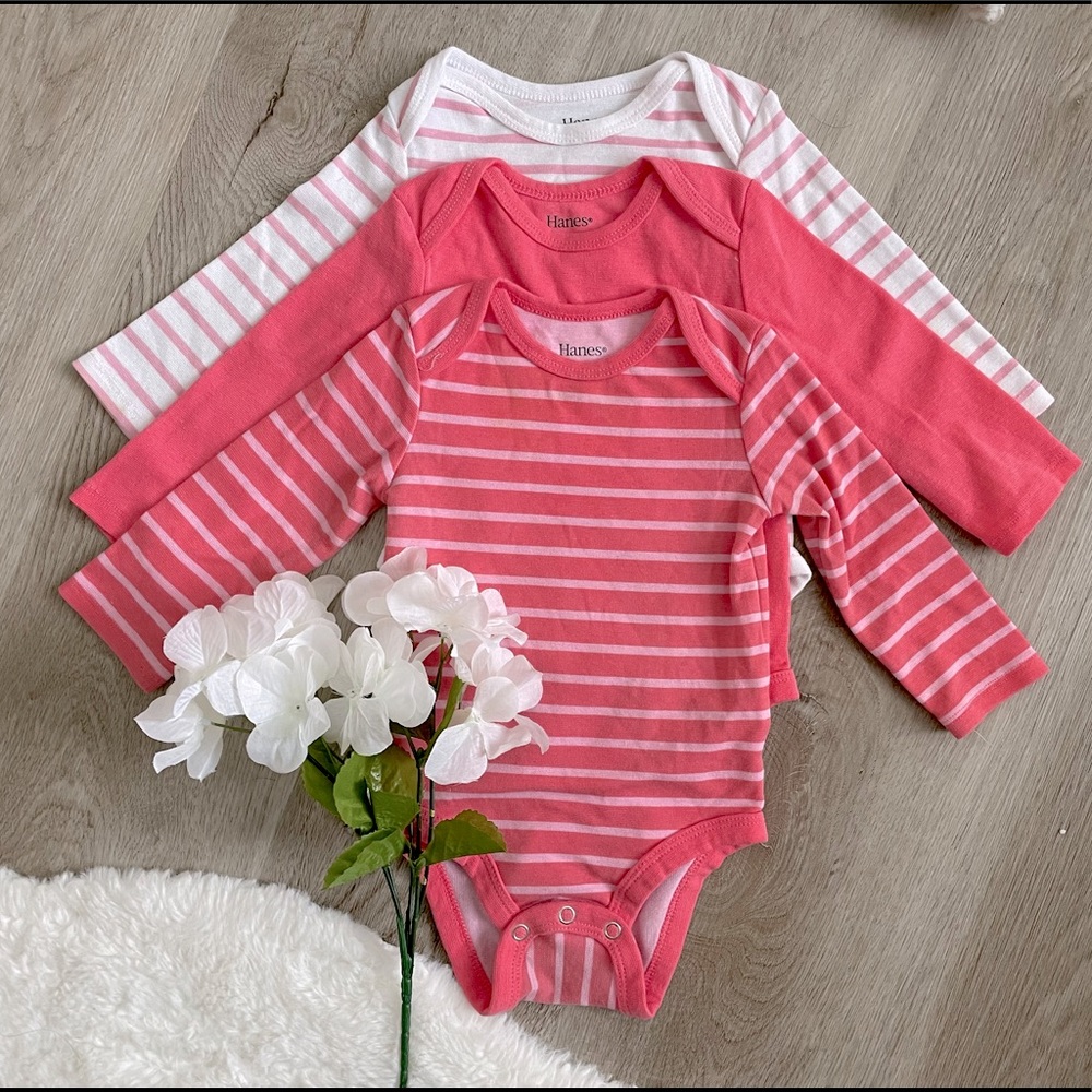6-12m Hanes Long Sleeve Onesies